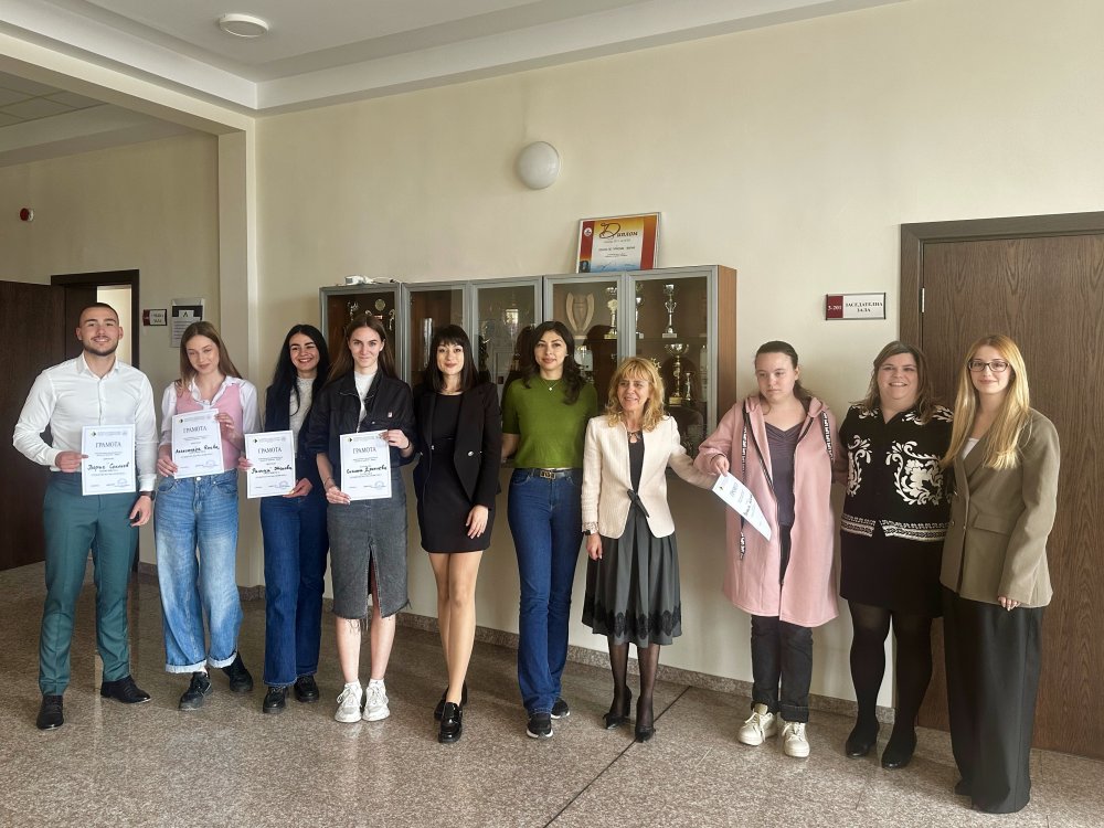 Студентска научна сесия в Колежа по туризъм към Икономически университет – Варна събра инова...