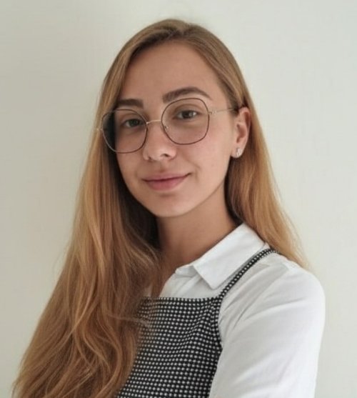 Деница Коларова
