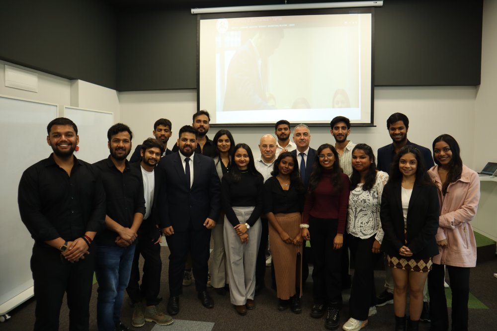 Successful academic mobility of students from Universal AI University at UE – Varna