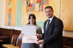 Студенти от Колежа по туризъм получиха грамоти и отличия за изключително представяне на благ... 6