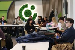 UEVA Sustainability Challenge събра студенти от пет европейски държави във Варна 1