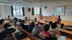 Голям интерес към Деня на отворени врати „Качество на стоките и информиран избор на потребителите” в Икономически университет – Варна 