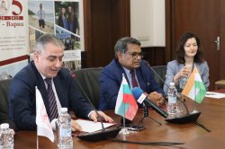 Посланикът на Индия в България Н. Пр. Арун Саху се срещна с академичното ръководство и студе... 15