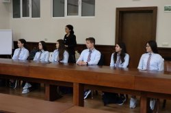 Студенти и ученици получиха награди от поредното издание на конкурса за есе "Медиацията в моите представи"