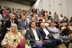 Колективна награда „Варна“ за наука и висше образование получи екипът на катедра „Информатика“ в Икономически университет – Варна 