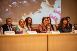 Традиционна среща на академичното ръководство на Икономически университет – Варна с отличниц... 7