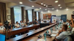 Работна среща за създаване на иновационни долини и възможности за сътрудничество в Икономически университет – Варна 