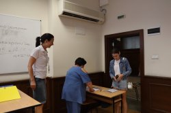 Започна записването след първото класиране на новоприетите студенти в ОКС „бакалавър“ за учебната 2025/2026 година в Икономически университет – Варна