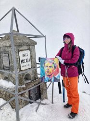 Възпитаници на Колежа по туризъм и Икономически университет – Варна покориха връх Мусала в зимни условия за 22-и път