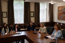 В ИУ – Варна се проведе традиционната Студентска научна конференция