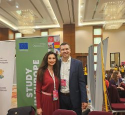 ИУ – Варна представи академичните си програми на международното образователно изложение “Stu... 1