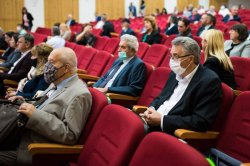 Levon Hampartzoumian was awarded the honorary degree of Doctor honoris causa