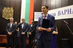 Колективна награда „Варна“ за наука и висше образование получи екипът на катедра „Информатика“ в Икономически университет – Варна 