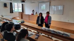 Голям интерес към Деня на отворени врати „Качество на стоките и информиран избор на потребителите” в Икономически университет – Варна 