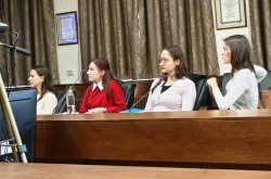 BYS Roadshow представи в Икономически университета – Варна възможностите на конкурса „Най-до... 3