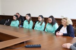 Студенти и ученици получиха награди от поредното издание на конкурса за есе "Медиацията в моите представи"