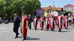 Икономически университет – Варна по традиция се включи в празничното шествие за 24 май