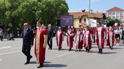 Икономически университет – Варна по традиция се включи в празничното шествие за 24 май