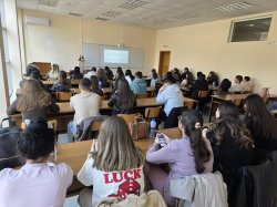 Информационни срещи за студенти за отчитане на задължителното практическо обучение в Икономи... 6