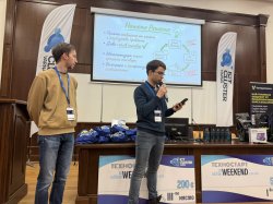 ТЕХНОСТАРТ Weekend: AI Edition – стартъп хакатон за ученици и студенти се проведе в Икономич... 13
