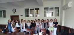 Успешно приключили защити на дипломни работи при специалност „Логистика“