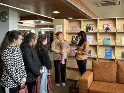 „Походът на книгите“ мина и през Икономически университет – Варна  9