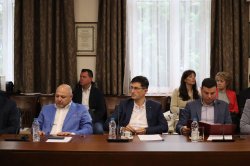 Семинар „Предизвикателства пред развитието на висшето образование в България“ в Икономически университет – Варна 