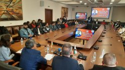Посланикът на Индия в България Н. Пр. Арун Саху се срещна с академичното ръководство и студе... 21