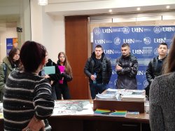 Десетокласници от ПГКМКС „Акад. Благовест Сендов” посетиха Икономически университет – Варна 1