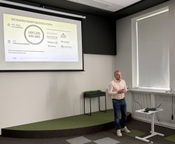 Среща на студенти от Финансово-счетоводен факултет с представители на практиката 1