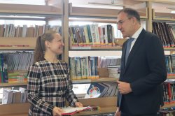 
Изложба и дискусионен форум с министъра на труда и социалната политика Борислав Гуцанов откриха Седмицата на правото в Икономически университет – Варна 

