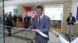 Нов фронт офис за студентите в ОКС „бакалавър“ отвори врати на Студентската улица в Икономически университет – Варна 
