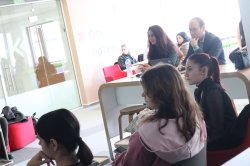 UEVA StartUp Initiative отново събра предприемчиви студенти за третия си тренинг на тема вал... 8