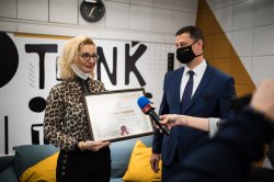 Многофункционално медийно студио беше открито в ИУ – Варна 
