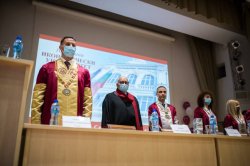 Levon Hampartzoumian was awarded the honorary degree of Doctor honoris causa