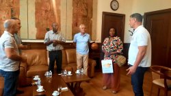 Thirty-two years after graduating from University of Economics – Varna, Dorotea Masaue from ... 4