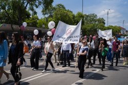 Икономически университет – Варна по традиция се включи в празничното шествие за 24 май