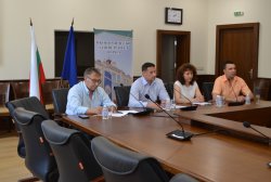 Виртуална среща на еврокомисар Мария Габриел с академичните ръководства на висши училища във Варна