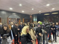 
Студенти в Икономически университет – Варна удостоени с годишни поименни награди от Община Варна
