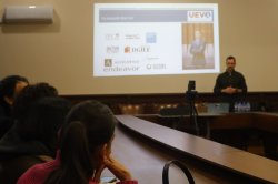  Готови за инвестиции: тренинг по финансиране в UEVA StartUp Initiative 10