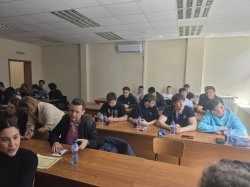 В Икономически университет – Варна се проведе XIII Студентска научна конференция "Търговия 2... 4