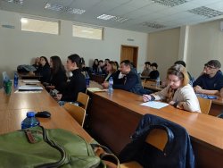 В Икономически университет – Варна се проведе XIII Студентска научна конференция "Търговия 2... 7