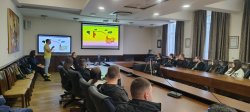 Среща на студенти от специалност Мениджмънт с Николай Жейнов, съосновател на Уча.се 3
