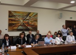 Семинар „Предизвикателства пред развитието на висшето образование в България“ в Икономически университет – Варна 