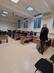 Студенти от специалност "Стокознонание и митническа  дейност" се срещнаха с експерт от практиката