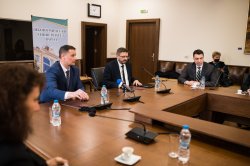 ИУ – Варна и БТА подписаха договор за сътрудничество при обучението, развитието и реализацията на студентите